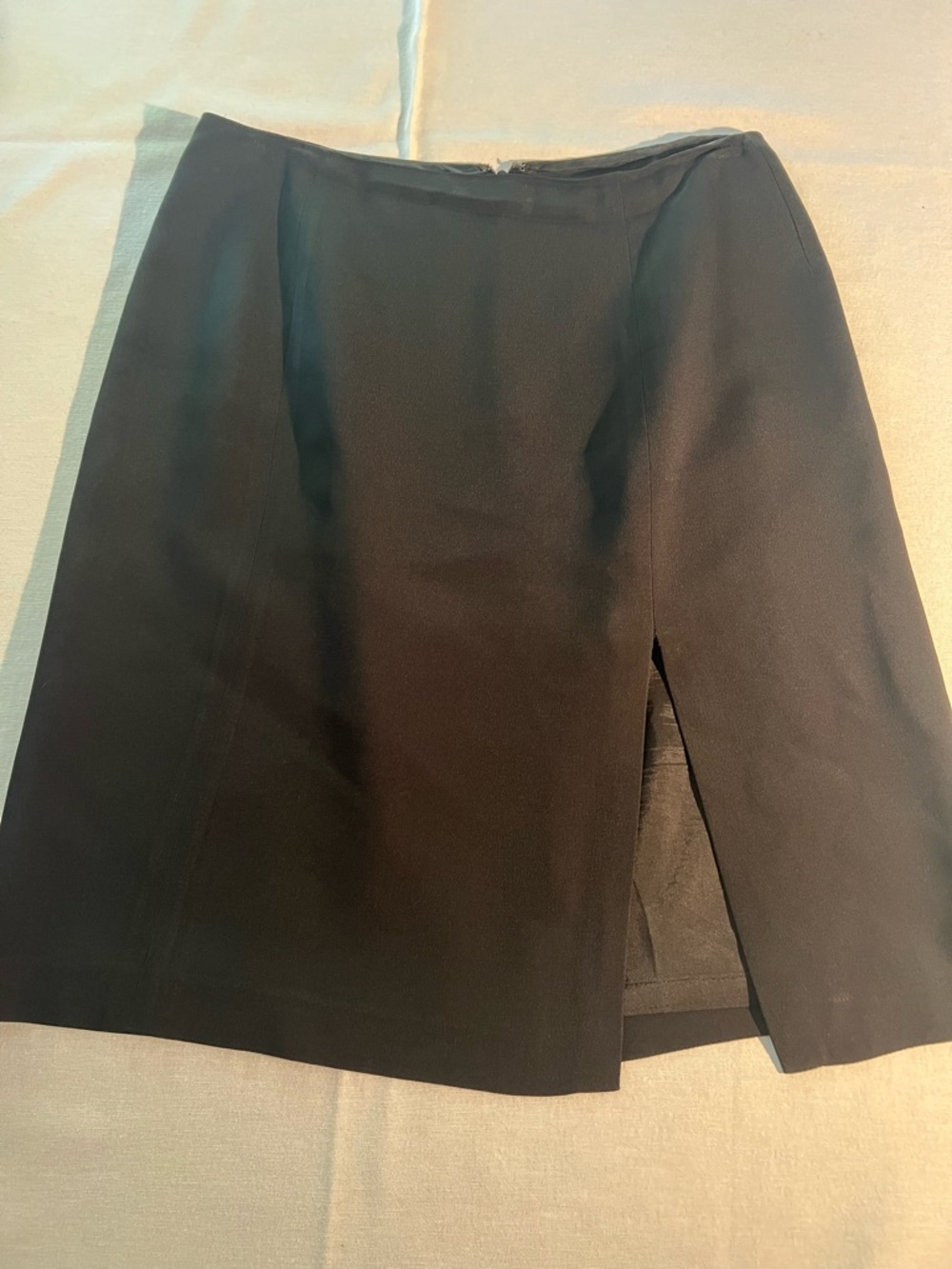 DKNY Black Women’s A-Line Skirt with Front Slit size 6
